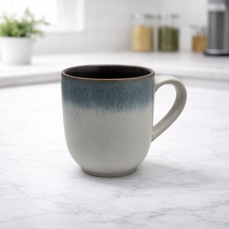 Taza Cerámica Bicolor Nemo Traders | Ideal para café y té