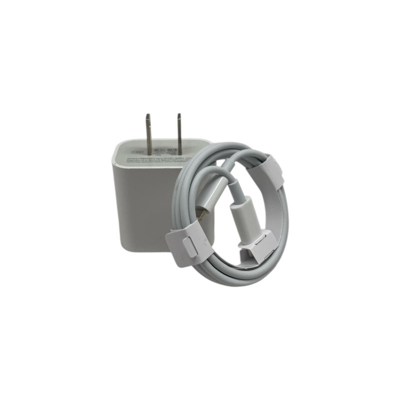 Cargador + Cable Tipo C A Lightning Columbus